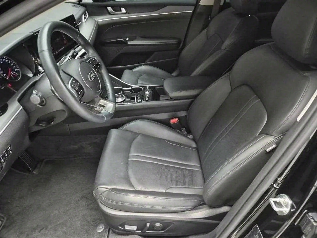 Kia K5 2.0 LPG Trendy * ПАНО* ДЖОЙСТИК* ОЧАКВАН ВНОС*  - изображение 10