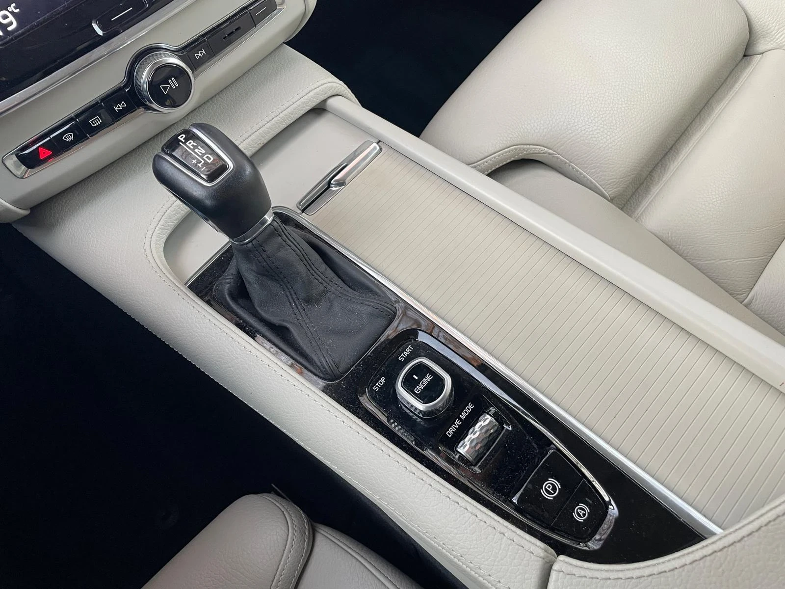 Volvo S90 | Mobile.bg   15