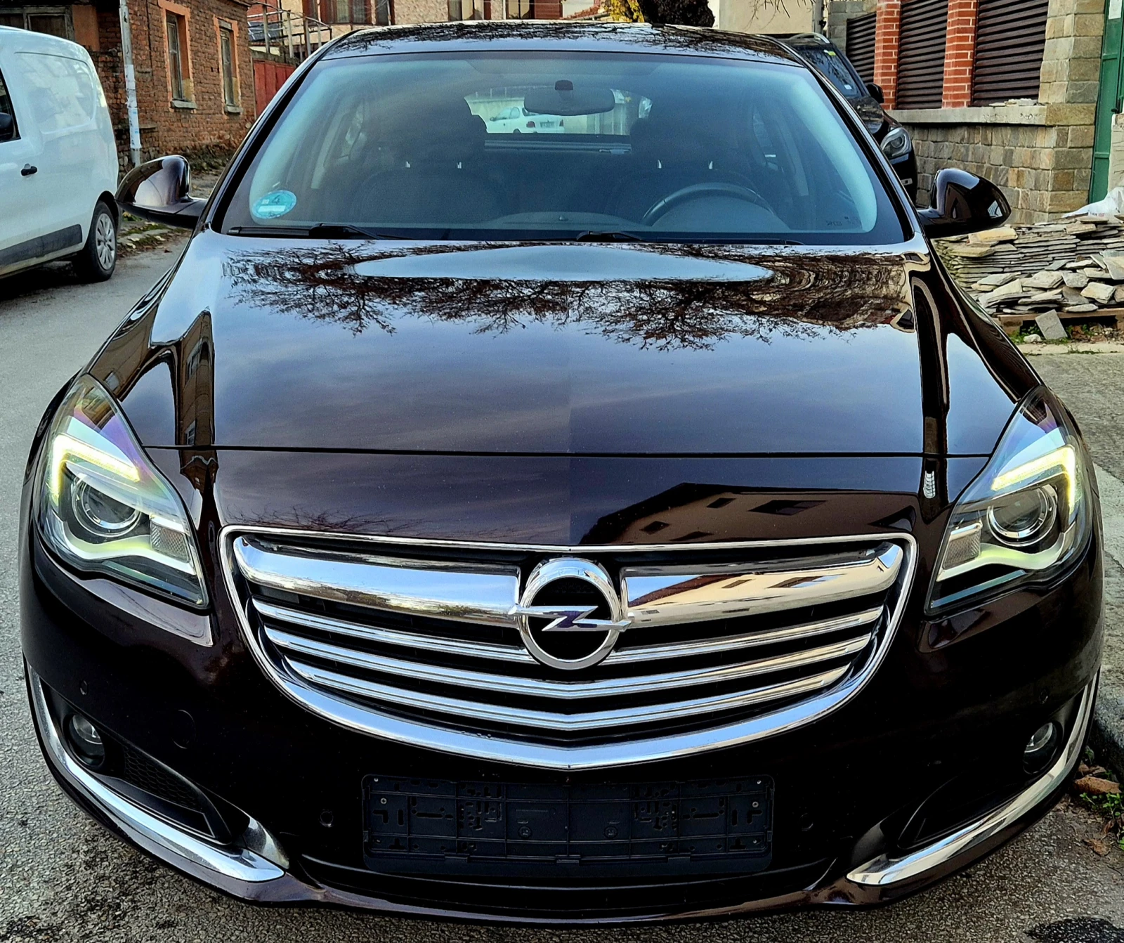 Opel Insignia 2.0d-COSMO-NAVI-6speed - изображение 3