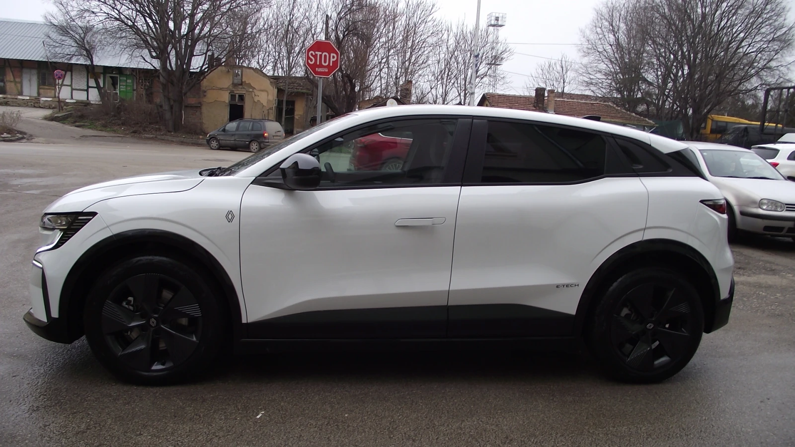 Renault Megane E.Tech.40.KW.Гаранциона. - изображение 6