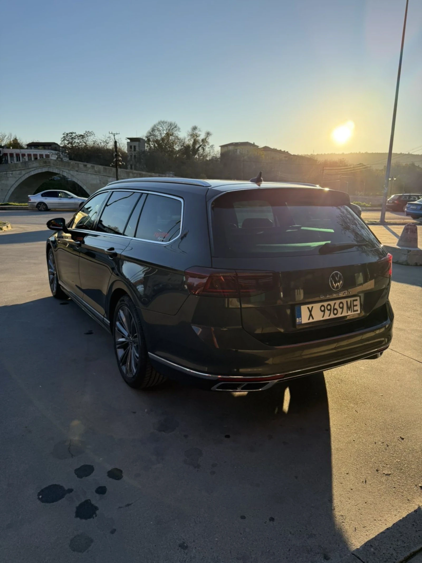 VW Passat 2.0 TDI R Line  - изображение 3
