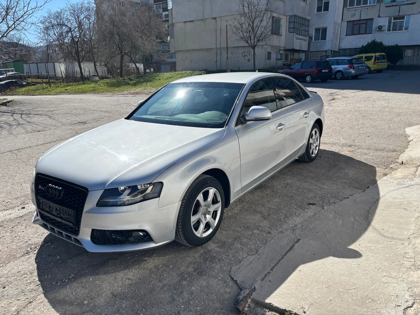 Audi A4 1.8 TFSI, снимка 5 - Автомобили и джипове - 53784743