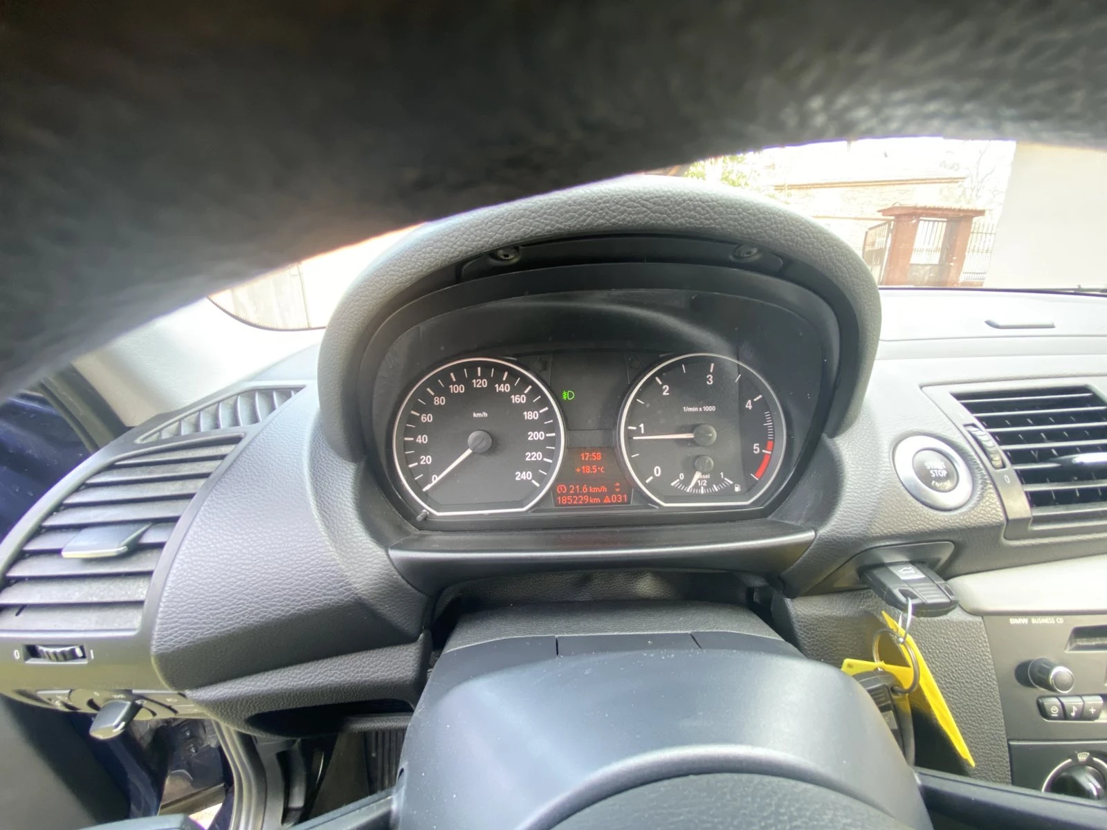 BMW 118, снимка 12 - Автомобили и джипове - 54231797