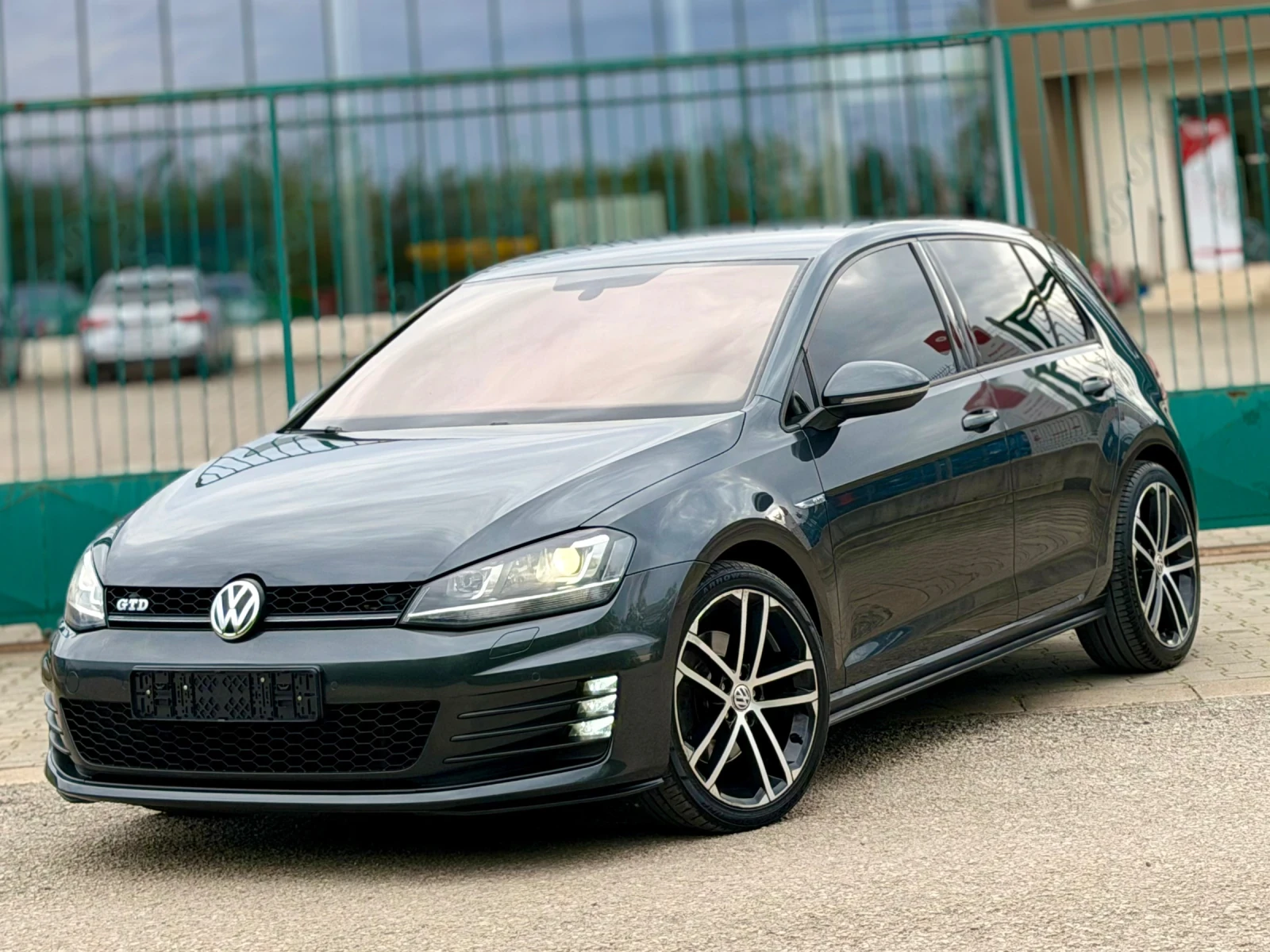VW Golf 2.0TDi~184hp~GTD~KEYLESS~АВТОМАТ~НАВИГАЦИЯ