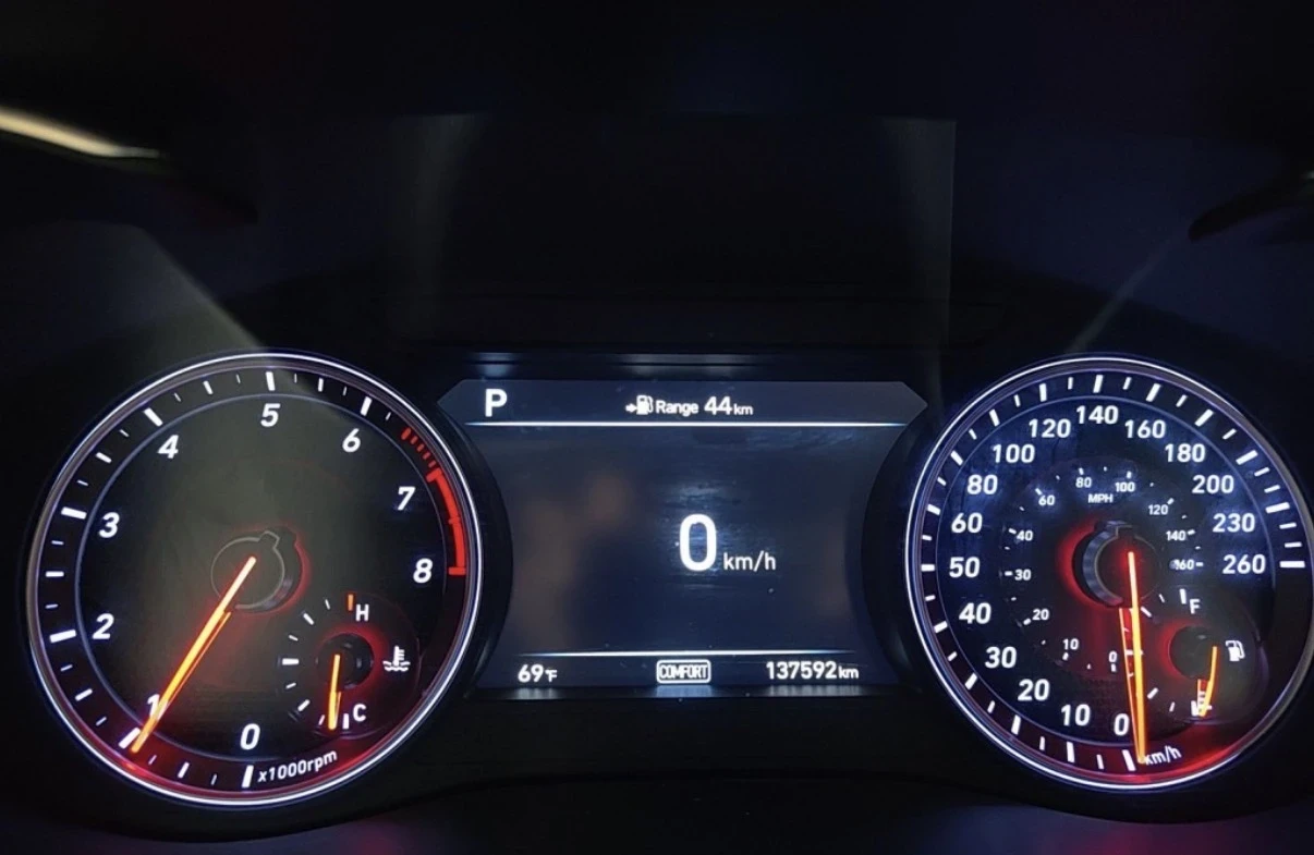 Genesis G70 2.0T * AWD * ОБДУХВАНЕ * CARPLAY * DRIVE ASSIST * , снимка 10 - Автомобили и джипове - 55186059