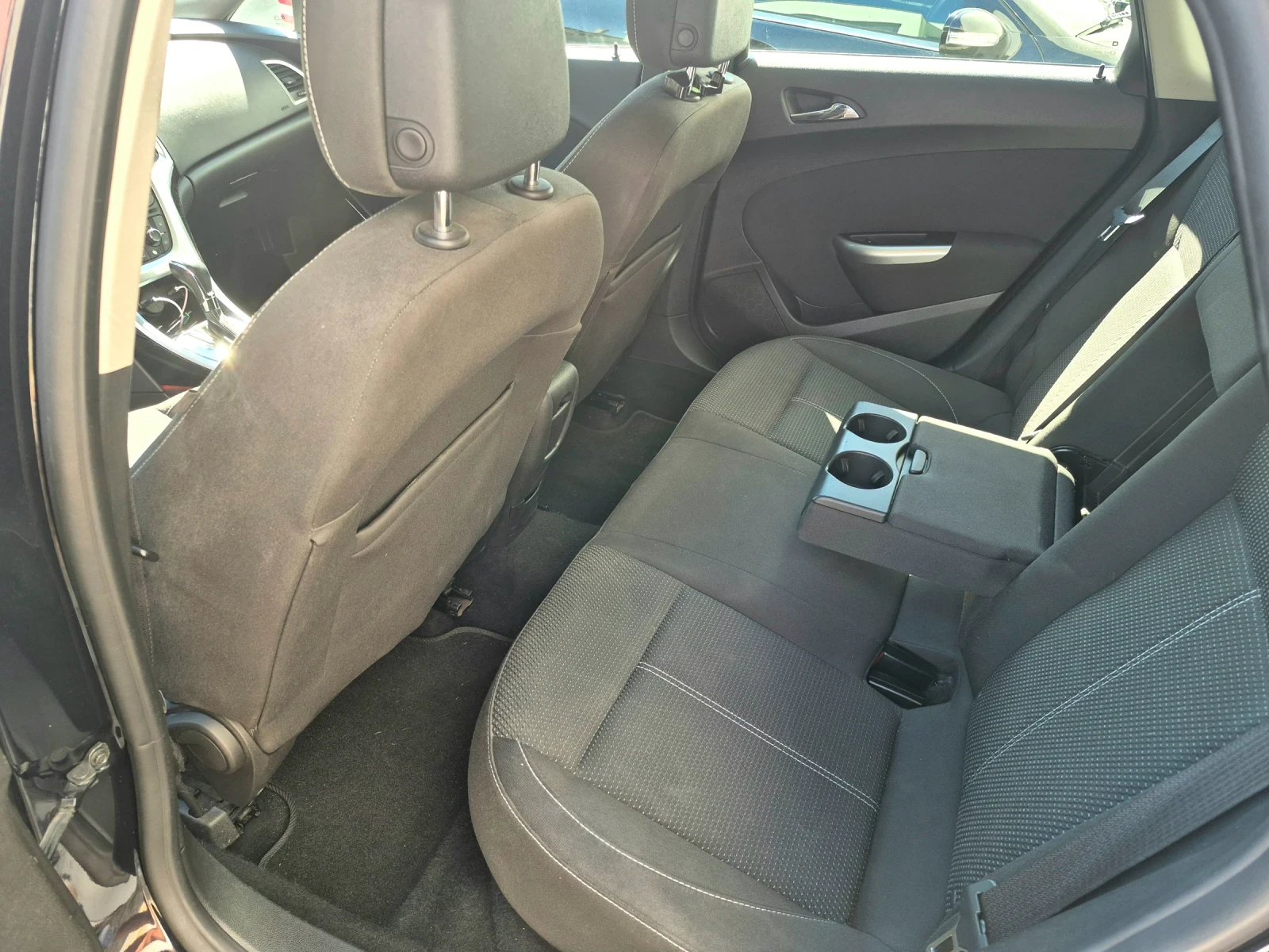 Opel Astra, снимка 7 - Автомобили и джипове - 55252809