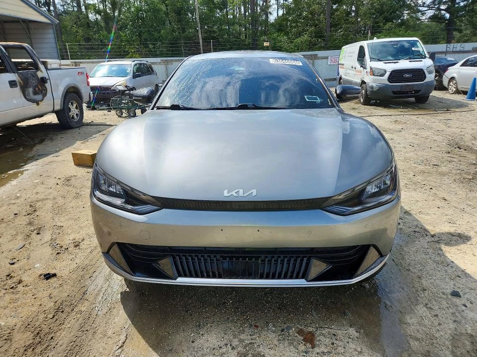 Kia EV6 2023 KIA EV6 WIND, снимка 2 - Автомобили и джипове - 55660382
