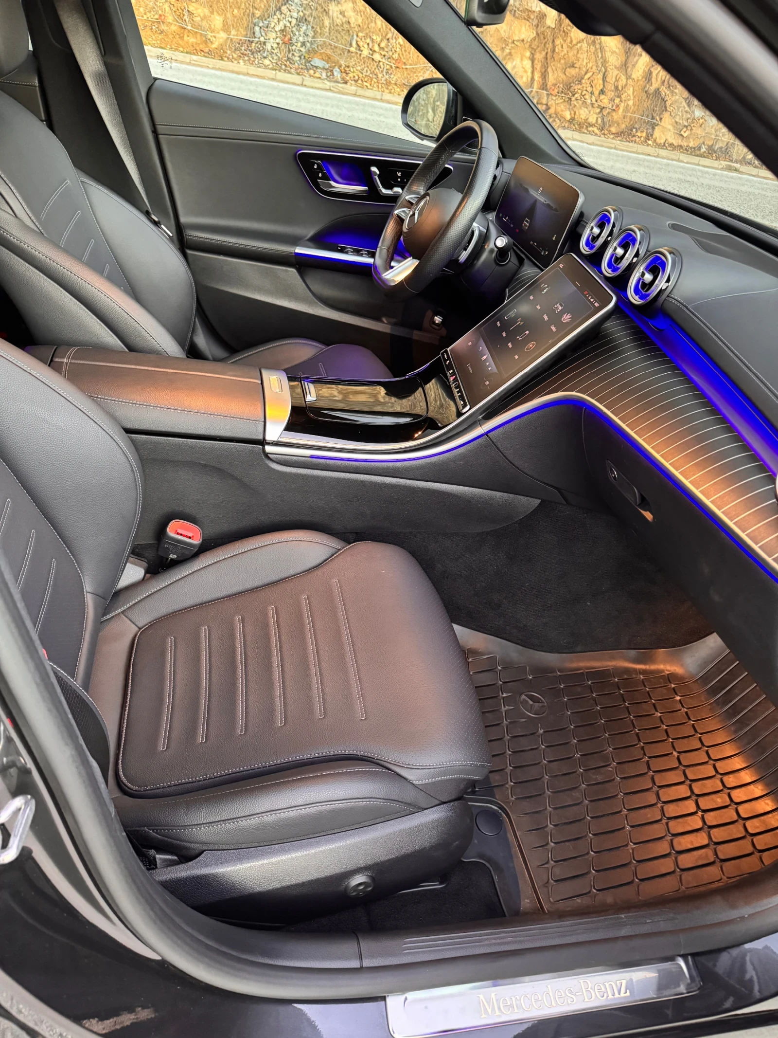 Mercedes-Benz C 300 AMG Line 4matic, снимка 17 - Автомобили и джипове - 55923302