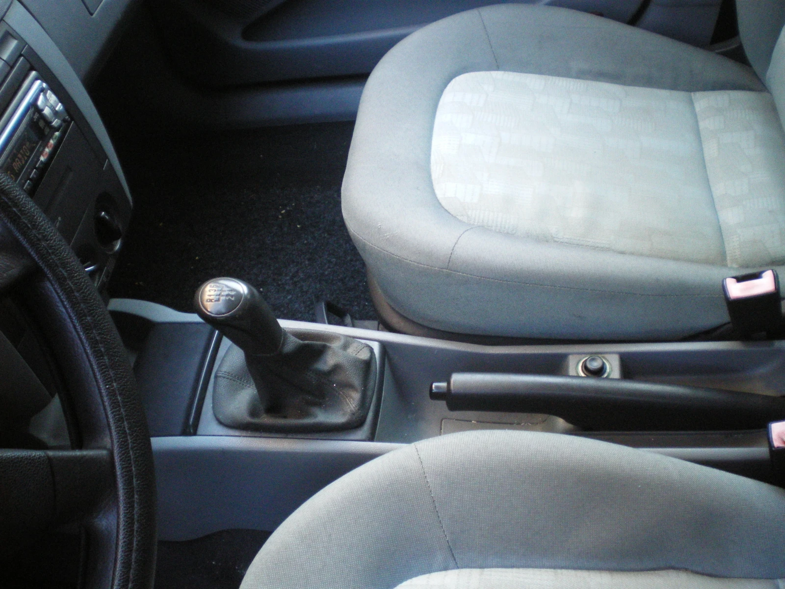 Skoda Fabia, снимка 6 - Автомобили и джипове - 55943586