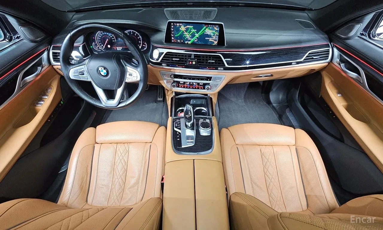 BMW 740 * 740Li xDrive M Sport Package* АВТОКРЕДИТ* , снимка 7 - Автомобили и джипове - 55977366