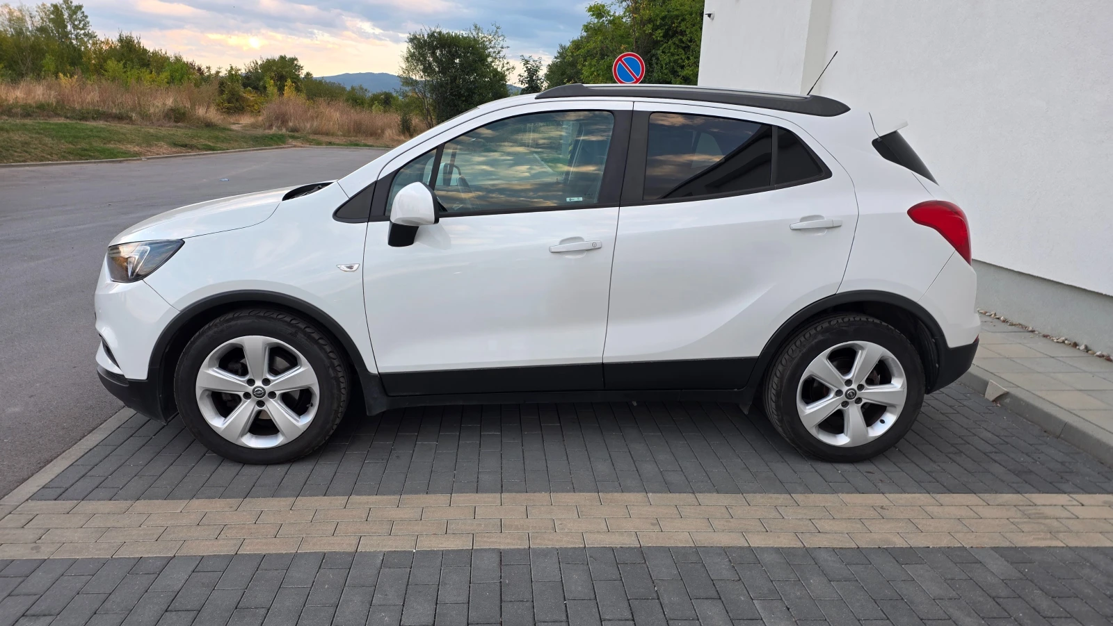 Opel Mokka X, снимка 2 - Автомобили и джипове - 56184774