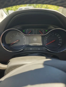 Opel Crossland X 1.2 direct turbo injection, снимка 4