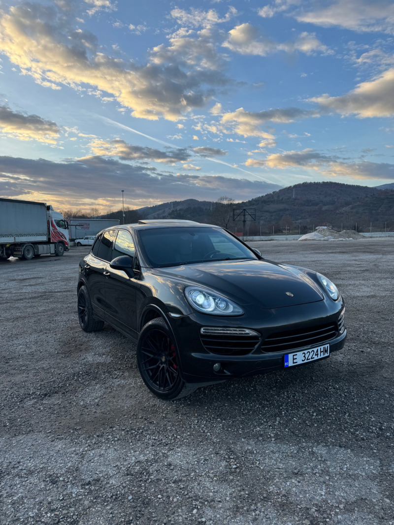 Porsche Cayenne 3.0, снимка 1 - Автомобили и джипове - 45588349