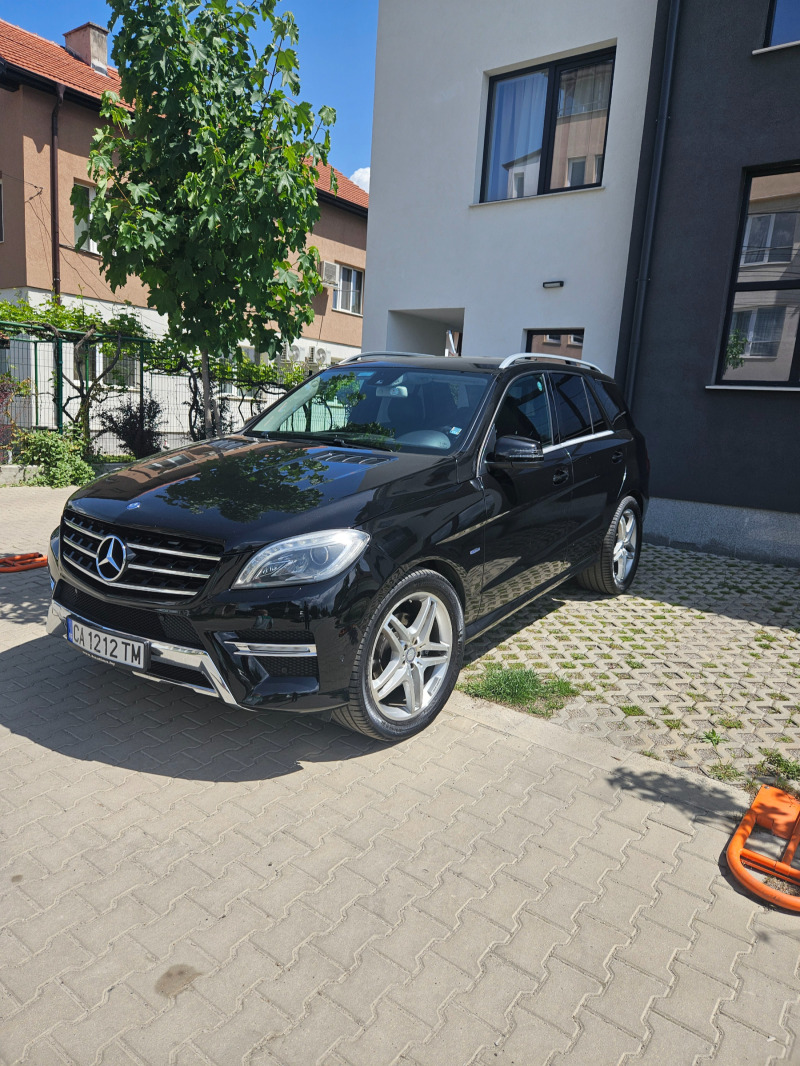Mercedes-Benz ML 350, снимка 1 - Автомобили и джипове - 45813424