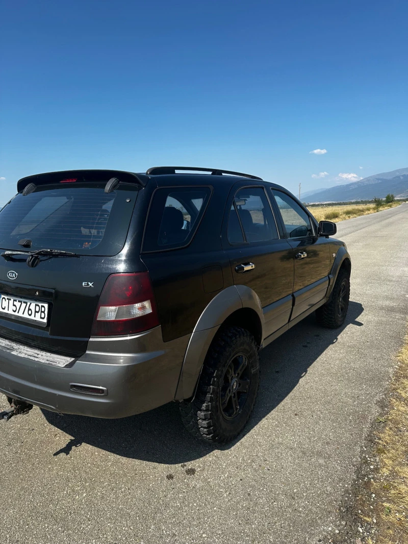 Kia Sorento, снимка 5 - Автомобили и джипове - 47489177