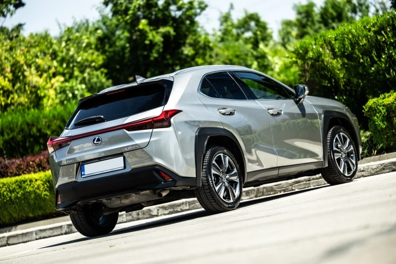 Lexus UX 250h HYBRID FULL ПРОМОЦИЯ, снимка 6 - Автомобили и джипове - 46913241