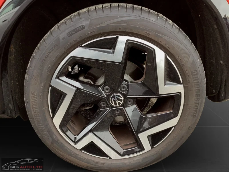 VW Tiguan 2.0TDI/150HP/R-LINE/MASSAGE/DSG/AHK/NAVI/CAM/539g, снимка 11 - Автомобили и джипове - 52279003