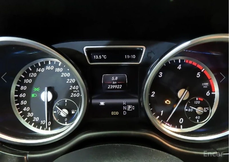 Mercedes-Benz ML 350, снимка 9 - Автомобили и джипове - 52811735