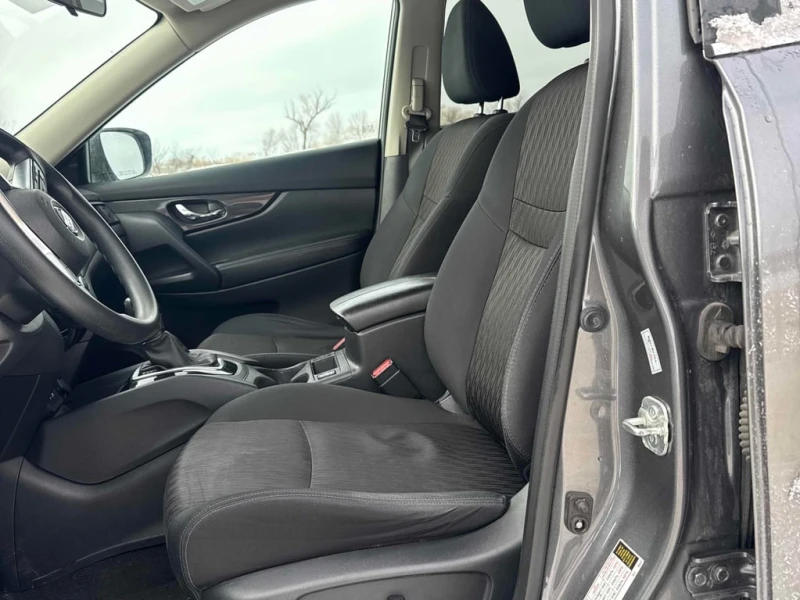 Nissan Rogue * AWD SV * CARFAX * БЕЗ ПЪРВОНАЧАЛНА ВНОСКА, снимка 5 - Автомобили и джипове - 52983800