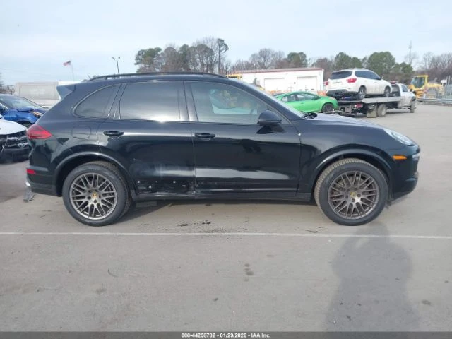 Porsche Cayenne PLATINUM* AWD* Обдухване* BOSE* Памет* Камера* , снимка 4 - Автомобили и джипове - 53817883