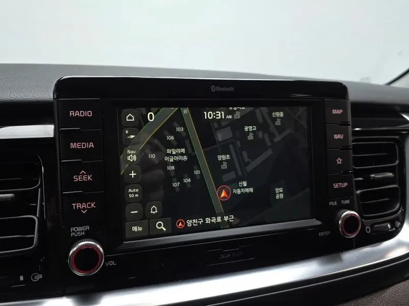Kia Stonic Diesel 1.6 Trendy, снимка 16 - Автомобили и джипове - 56497763
