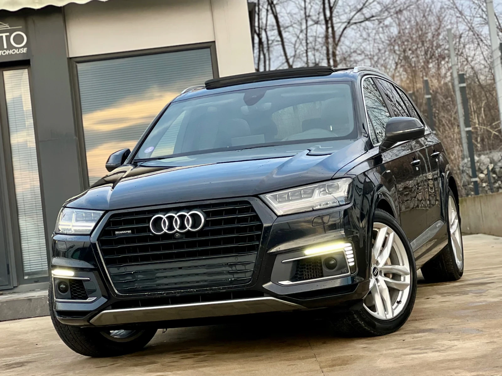 Audi Q7 E-TRON / 3.0TDI-374HP / ПОДГРЕВ / РЕАЛЕН ПРОБЕГ /, снимка 1