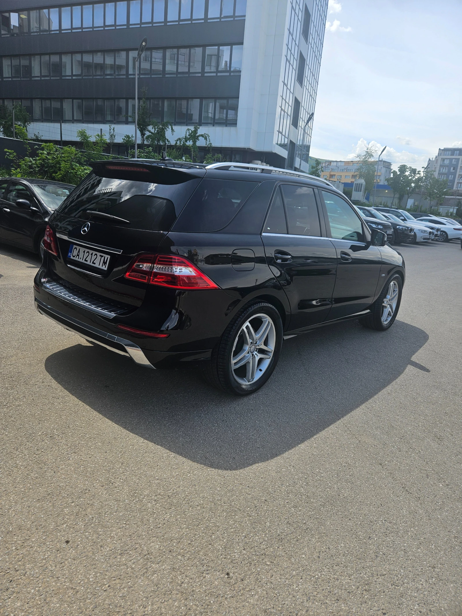 Mercedes-Benz ML 350  - изображение 4