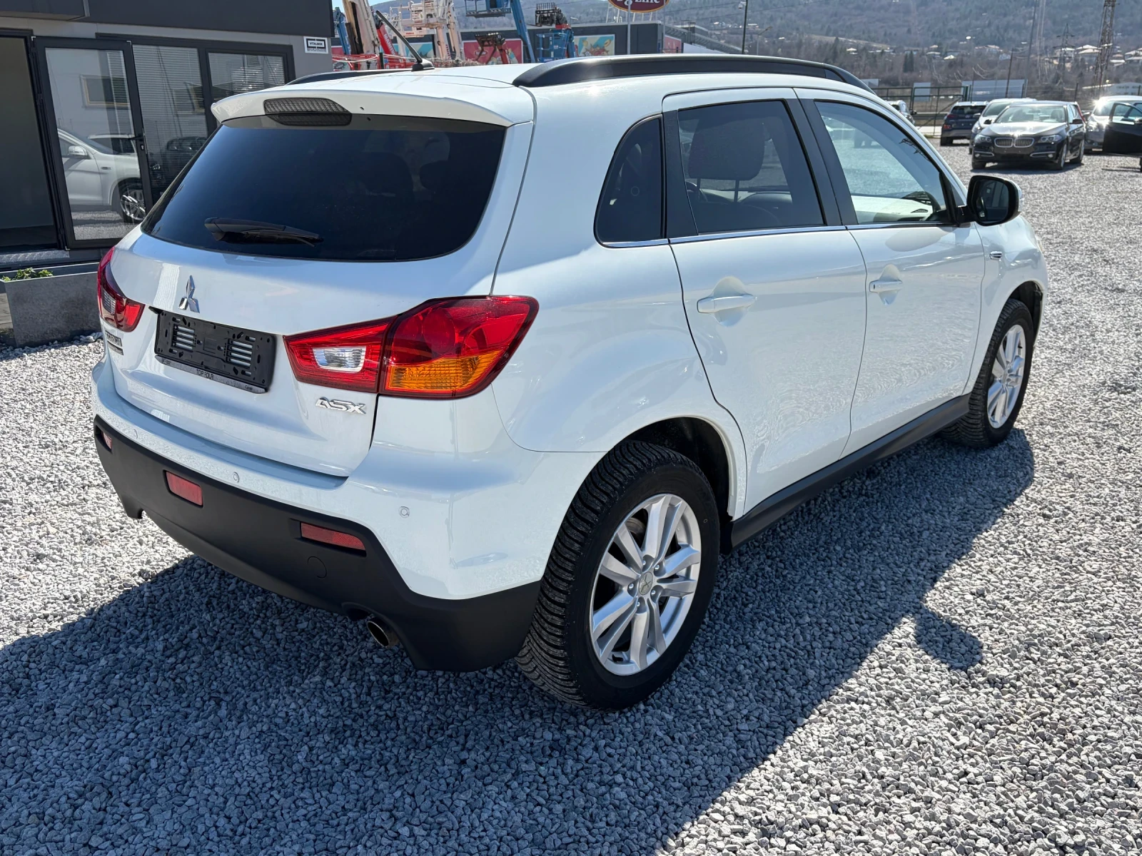 Mitsubishi ASX 1.8Did-150k.c.4WD/Panorama, keyless, Navi., Кожа/, снимка 5 - Автомобили и джипове - 53796950