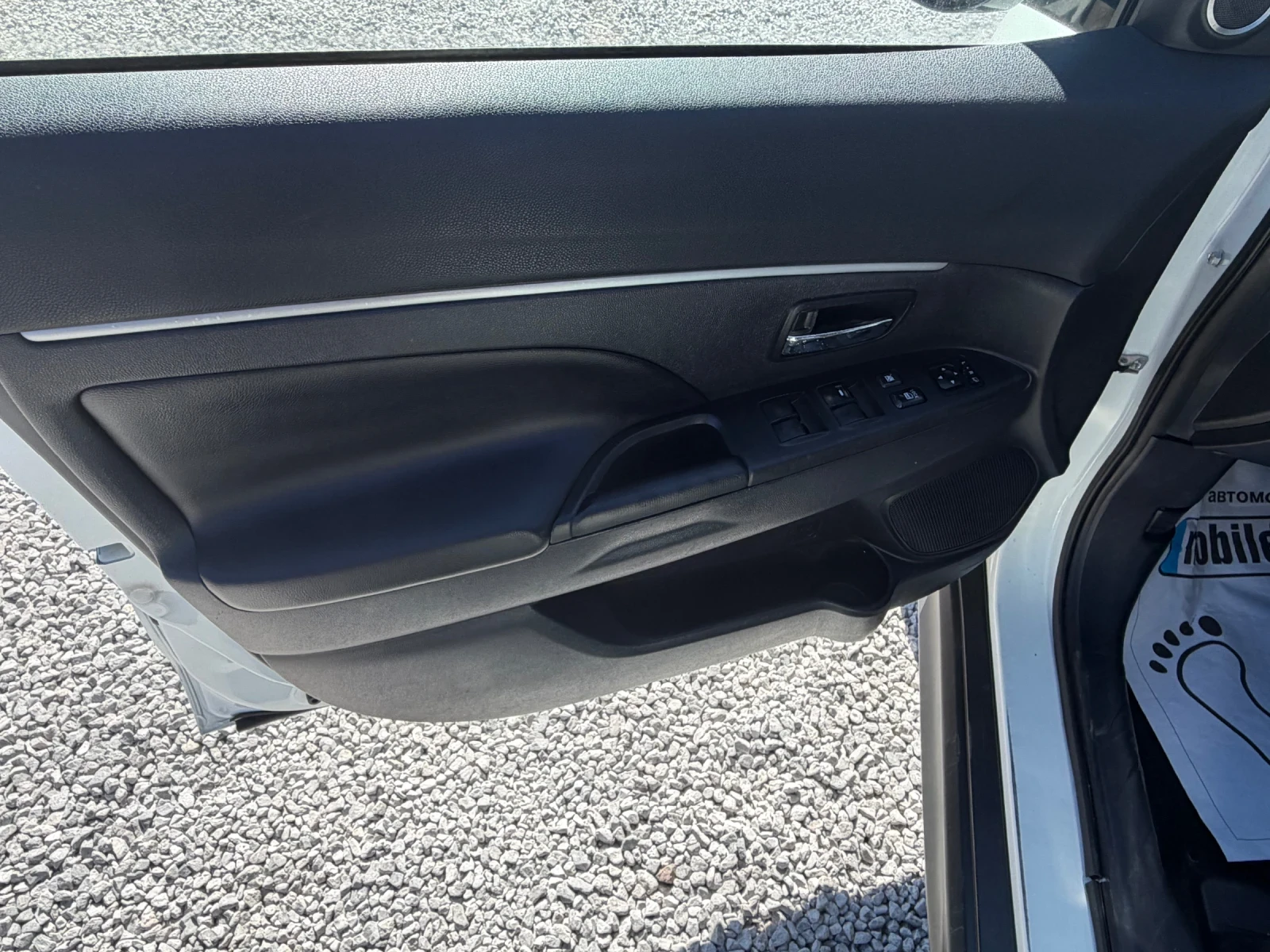 Mitsubishi ASX 1.8Did-150k.c.4WD/Panorama, keyless, Navi., Кожа/, снимка 8 - Автомобили и джипове - 53796950