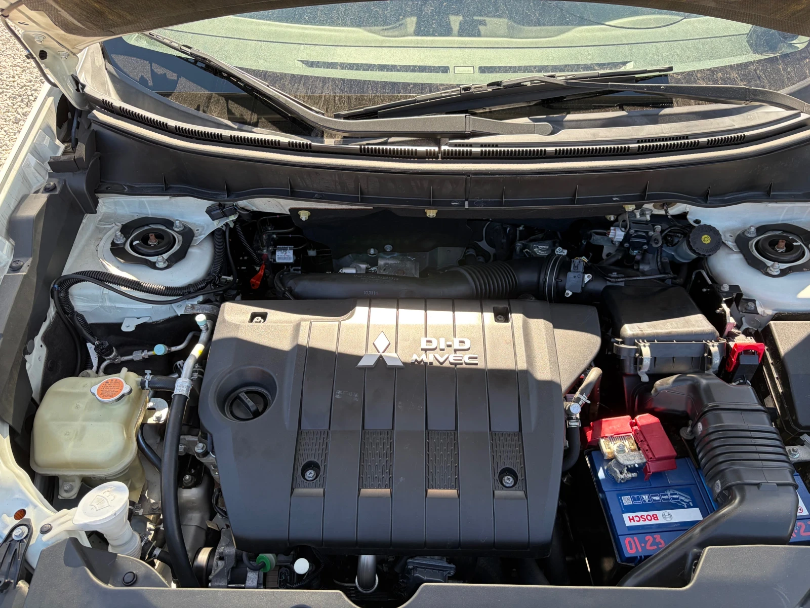 Mitsubishi ASX 1.8Did-150k.c.4WD/Panorama, keyless, Navi., Кожа/, снимка 17 - Автомобили и джипове - 53796950