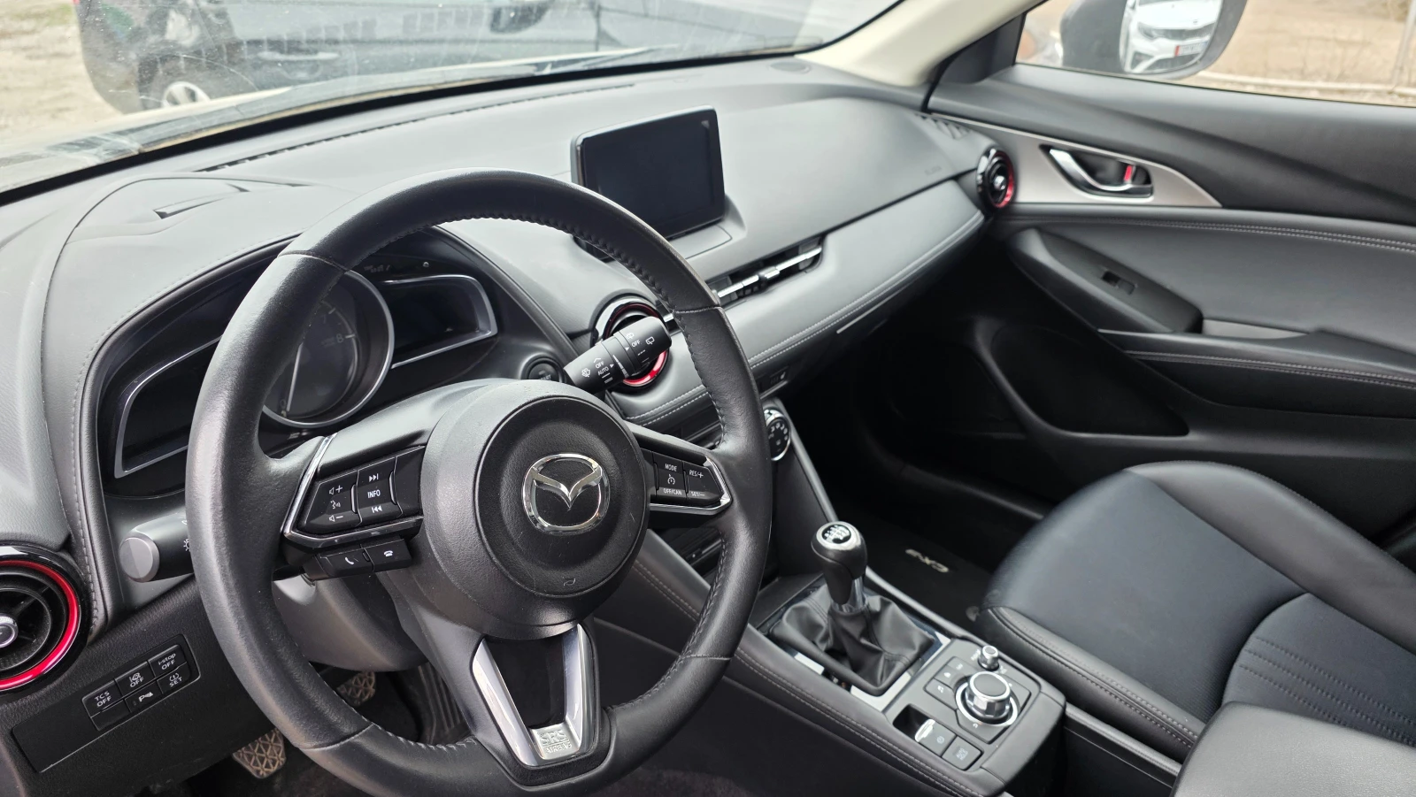 Mazda CX-3 2.0 Бензин, снимка 2 - Автомобили и джипове - 53899938