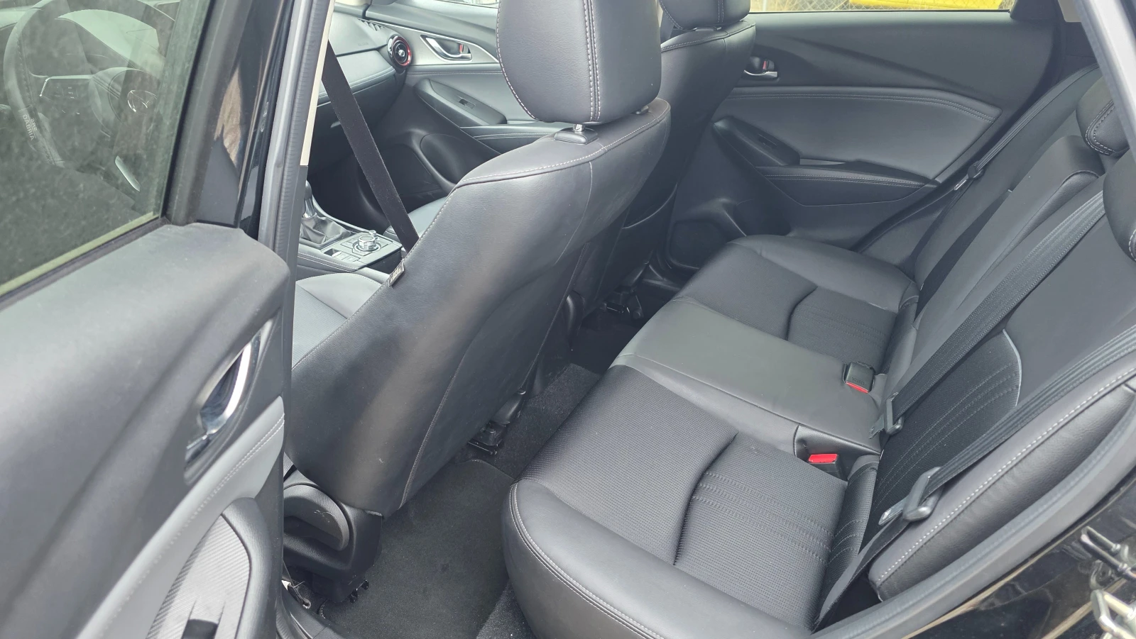 Mazda CX-3 2.0 Бензин, снимка 4 - Автомобили и джипове - 53899938