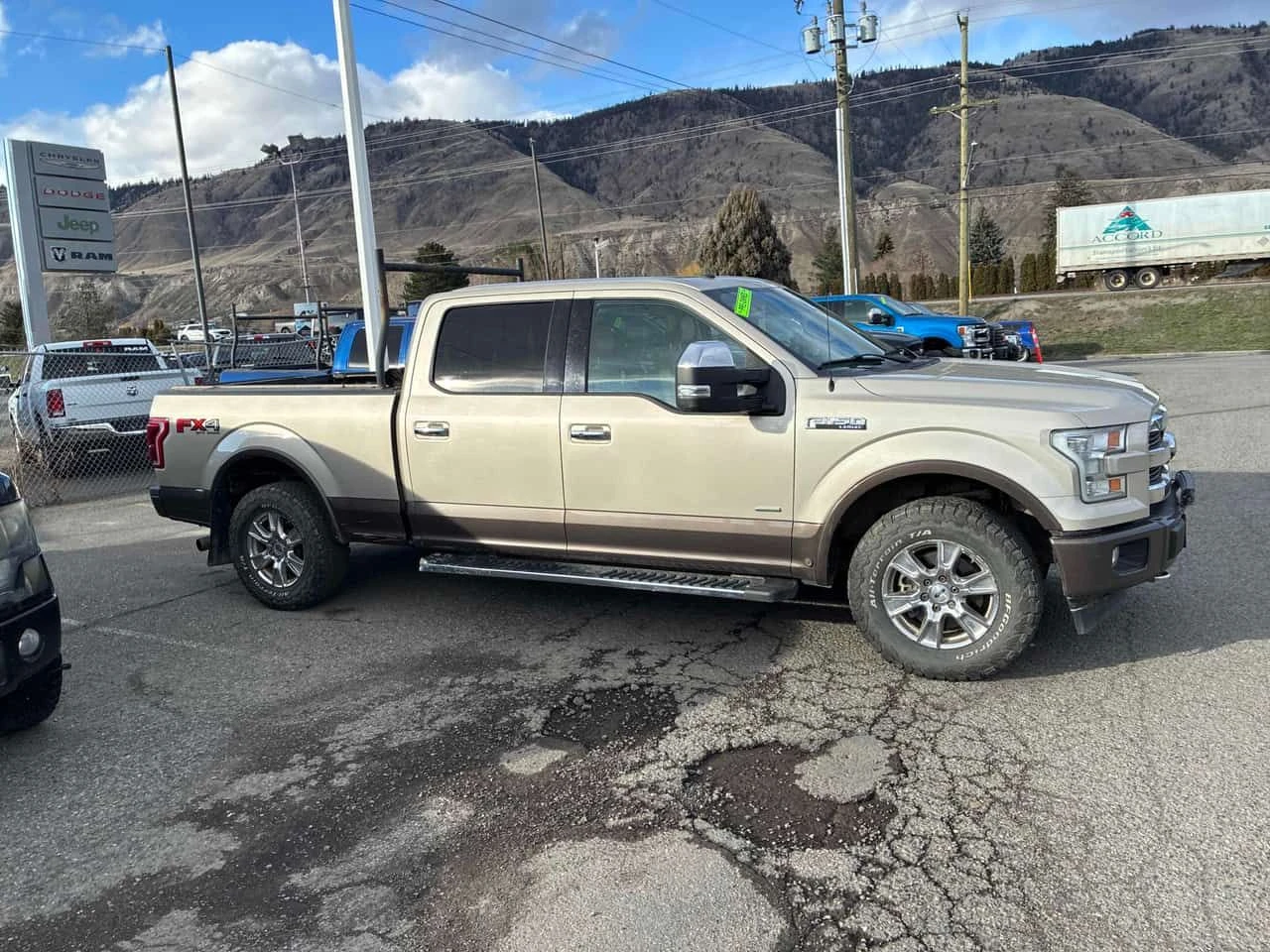 Ford F150 * 4WD SuperCrew * PANO* KEYLESS* ПОДГРЕВ* , снимка 3 - Автомобили и джипове - 53904294