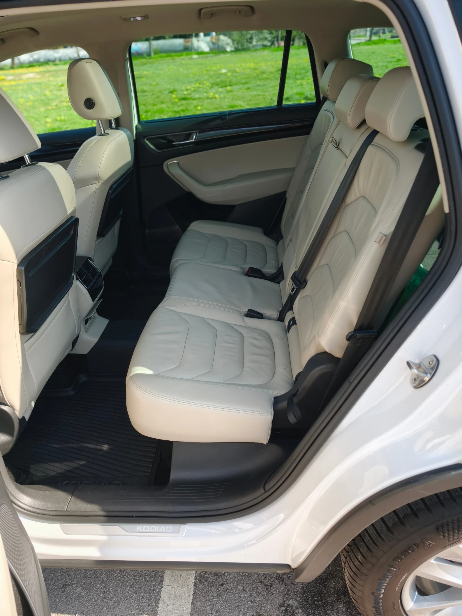 Skoda Kodiaq Style, снимка 16 - Автомобили и джипове - 54097051