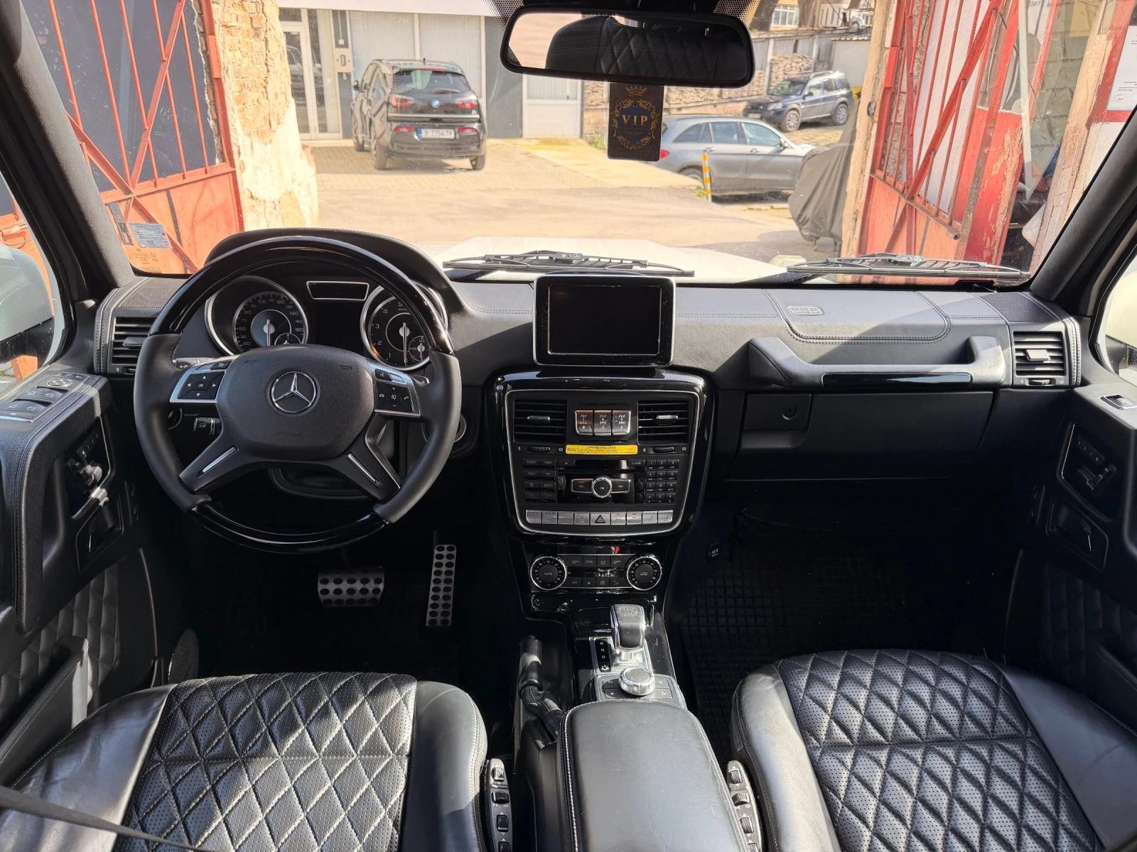 Mercedes-Benz G 63 AMG 85 000км, снимка 11 - Автомобили и джипове - 54181130