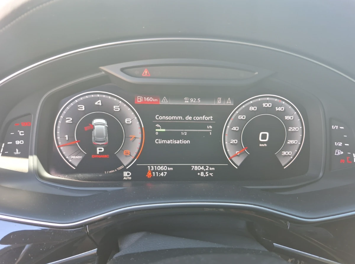 Audi Q8 2020 Audi Q8 TECHNIK, снимка 7 - Автомобили и джипове - 54328894