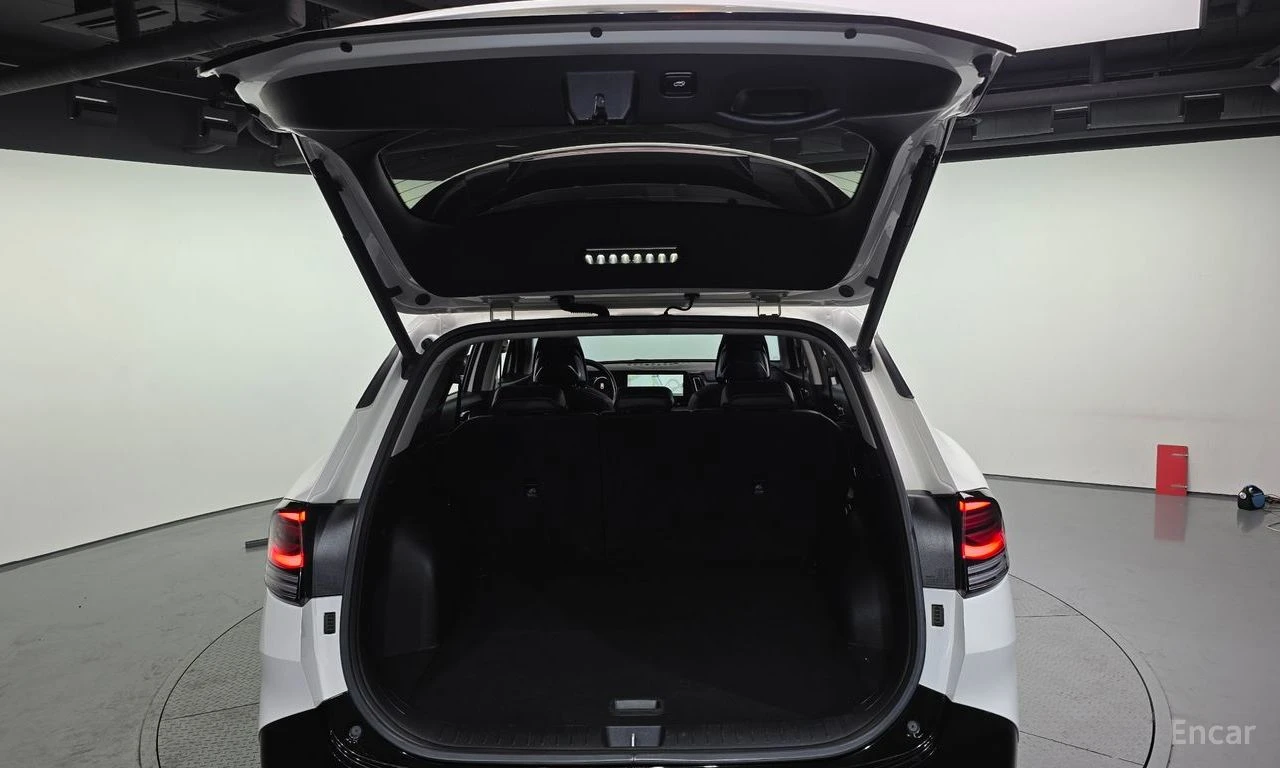 Kia Sportage 4x4 Signature* HARMAN KARDON* ПОДГРЕВ* ОБДУХВАНЕ* , снимка 16 - Автомобили и джипове - 54597424