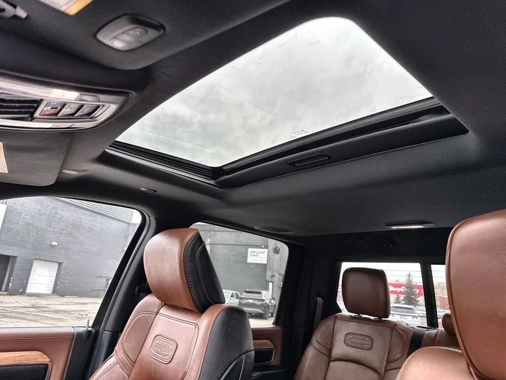 Dodge RAM 2500 Limited Longhorn Crew Cab 4WD, снимка 12 - Автомобили и джипове - 54611381