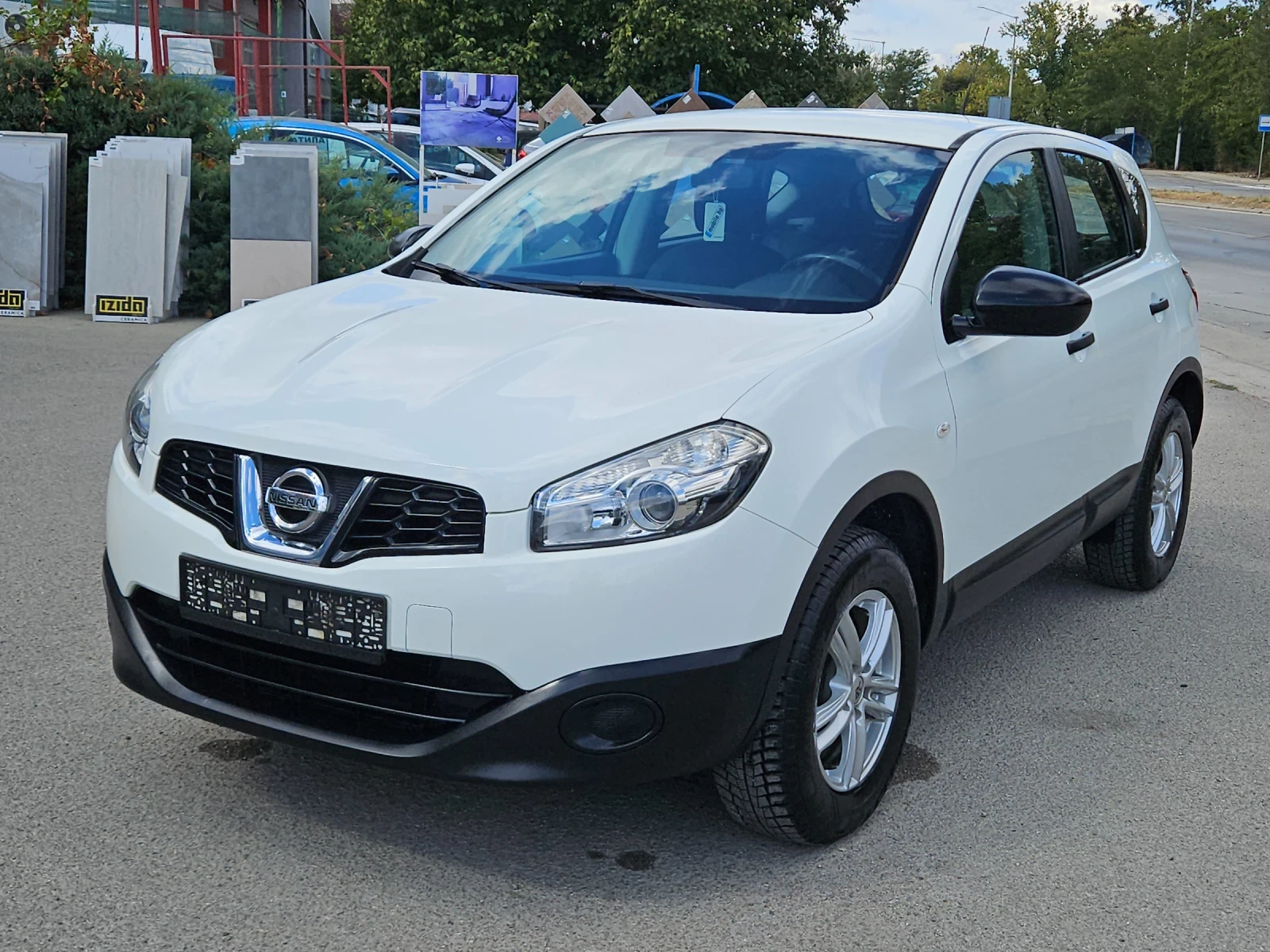 Nissan Qashqai 1.6i---FACE