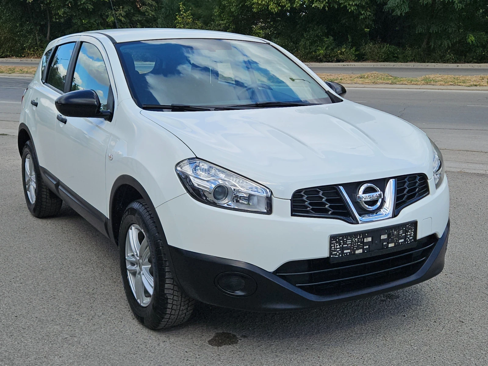 Nissan Qashqai 1.6i---FACE, снимка 3 - Автомобили и джипове - 56210695