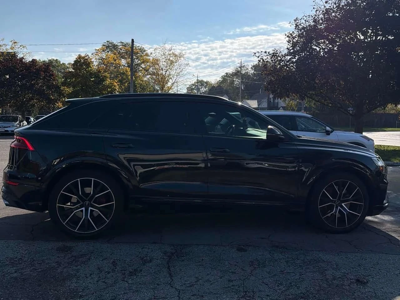 Audi SQ8, снимка 3 - Автомобили и джипове - 56690182