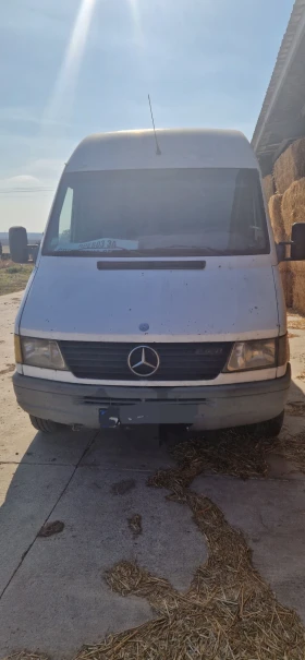     Mercedes-Benz Sprinter 212