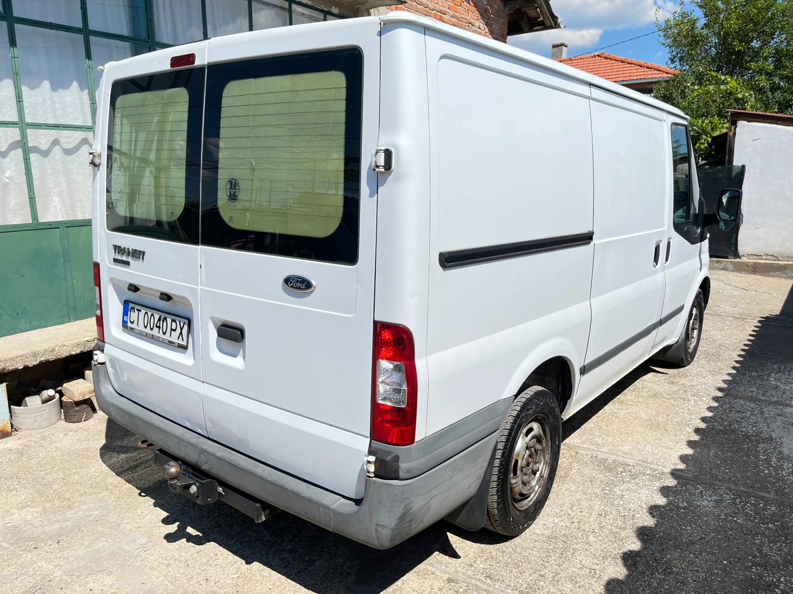 Ford Transit 2.2 - изображение 3