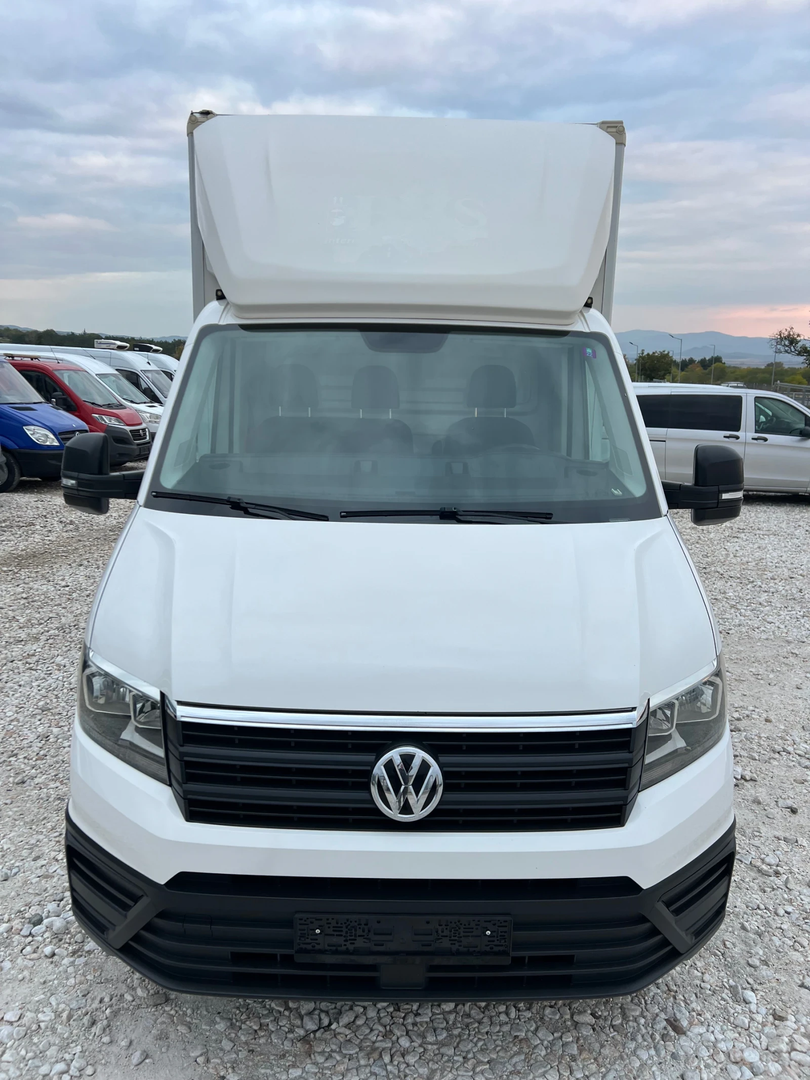 VW Crafter Фургон Борд EURO6 - изображение 4