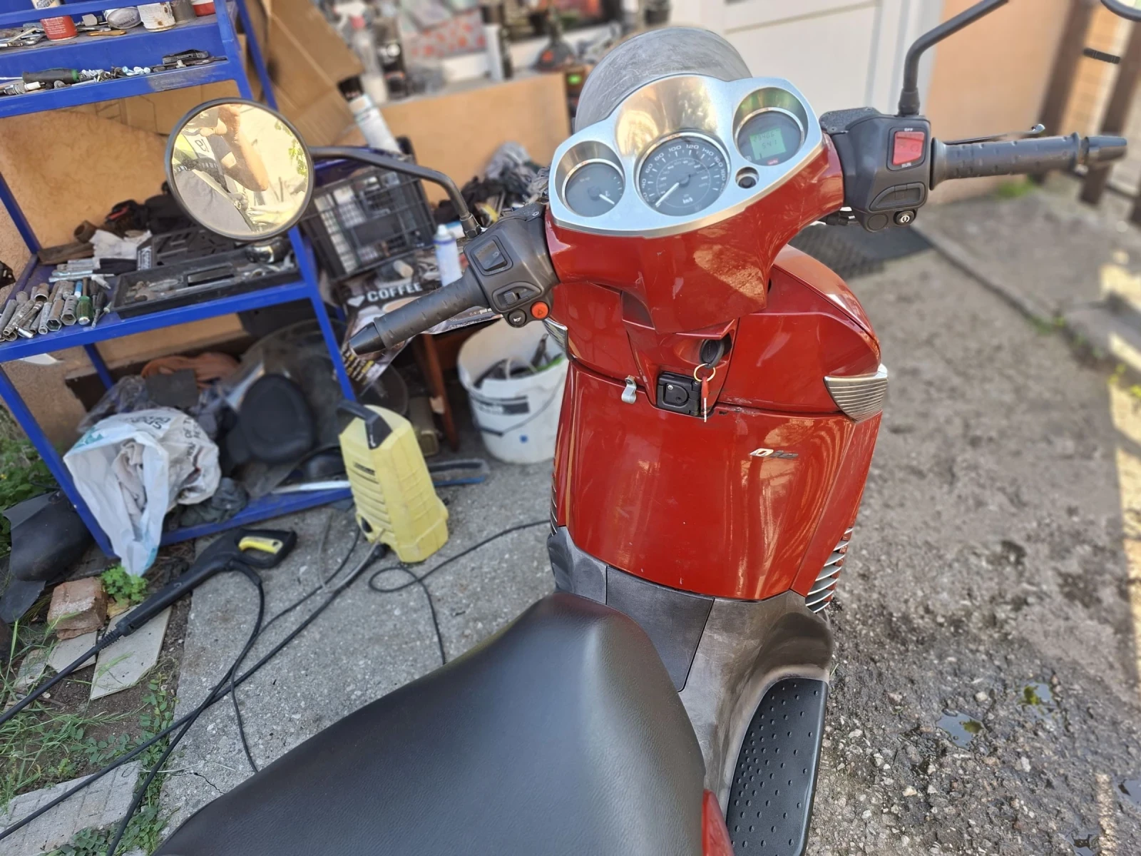Aprilia Scarabeo 250i, снимка 8 - Мотоциклети и мототехника - 54730128