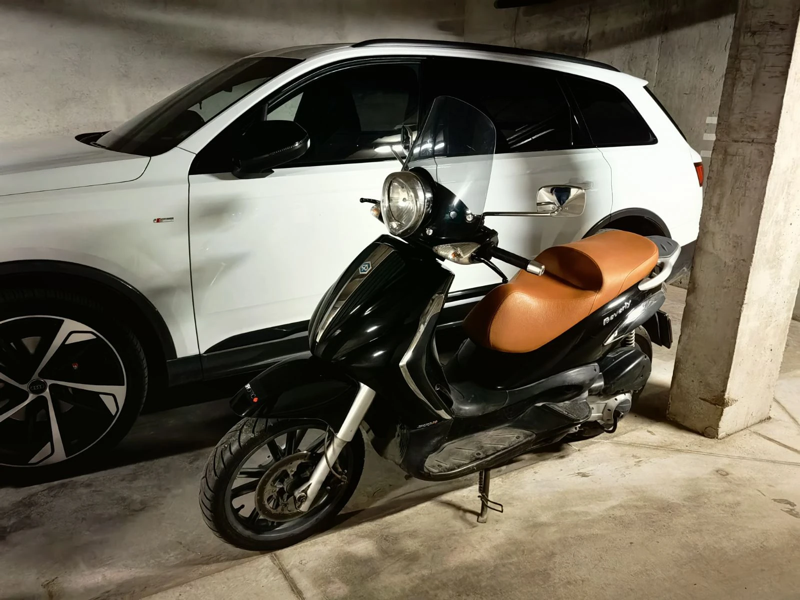 Piaggio Beverly 300i, снимка 3 - Мотоциклети и мототехника - 54914671