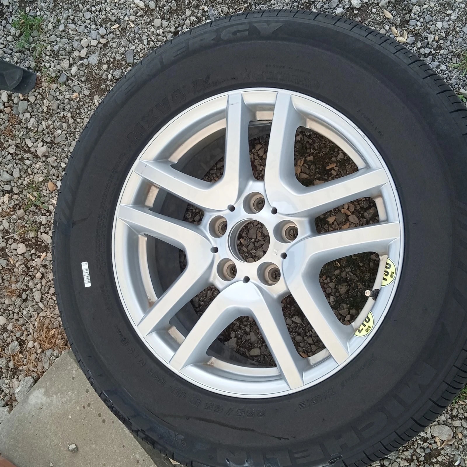    235/65R17  BMW X5 | Mobile.bg   9