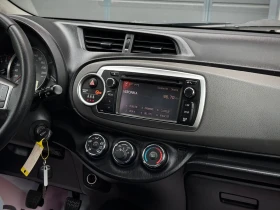 Toyota Yaris 1.4 D4D * Camera* Navi* 6ск.* , снимка 10