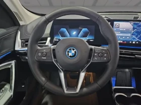 BMW iX1 eDrive20 = M-Sport = Гаранция, снимка 8