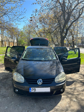 VW Golf, снимка 2 - Автомобили и джипове - 45879554